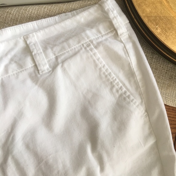 G.H Bass white shorts - Picture 9 of 13